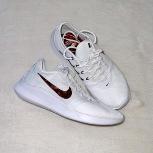 NEW White Tortoise Women’s Nike